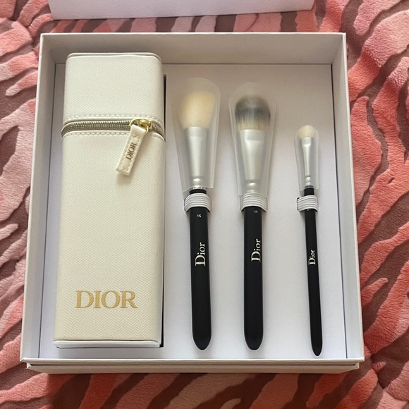 Dior Other - Dior Gift